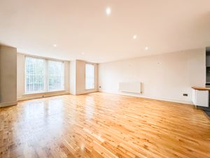 Photo 14- click for photo gallery